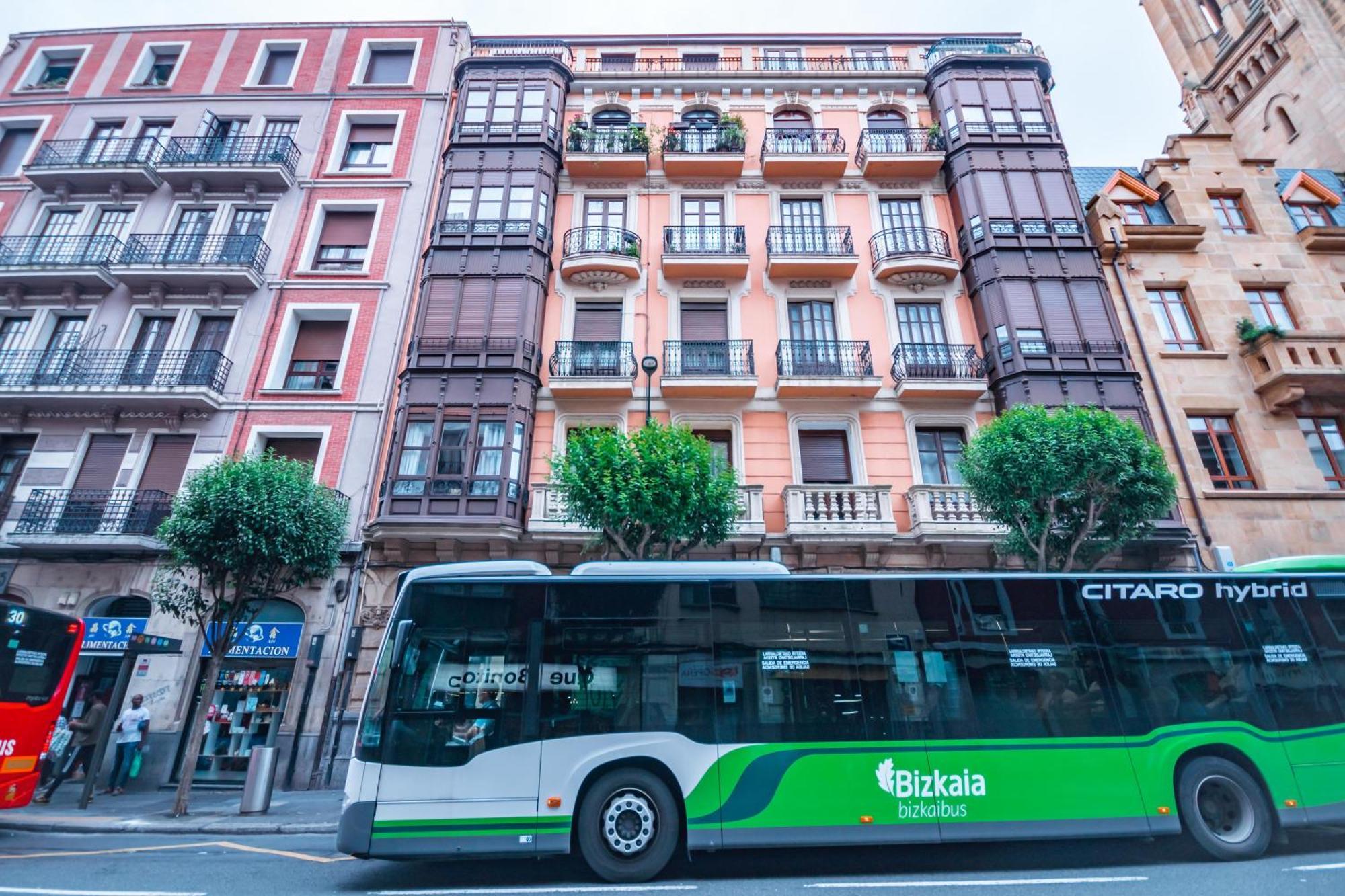 Gran Apartamento 6 Suites Bilbao Center Exteriér fotografie